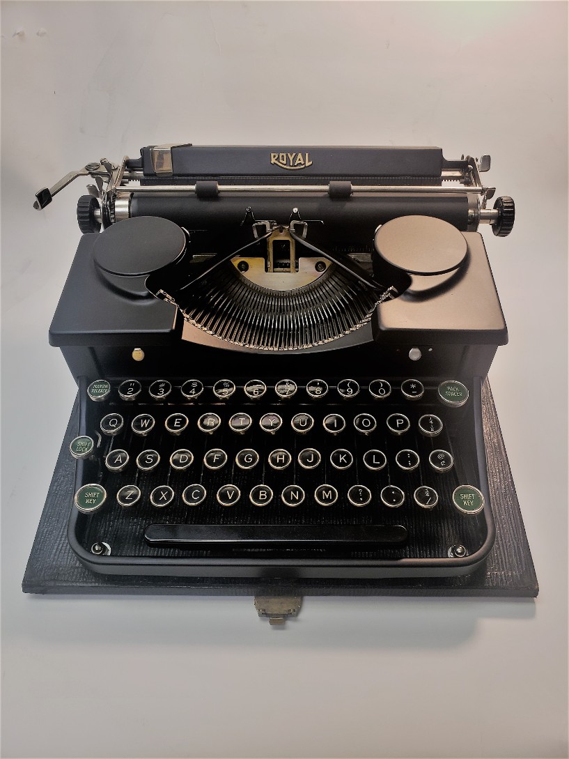 Royal 1930's Typewriter