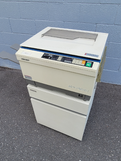 4.9 Xerox Copier